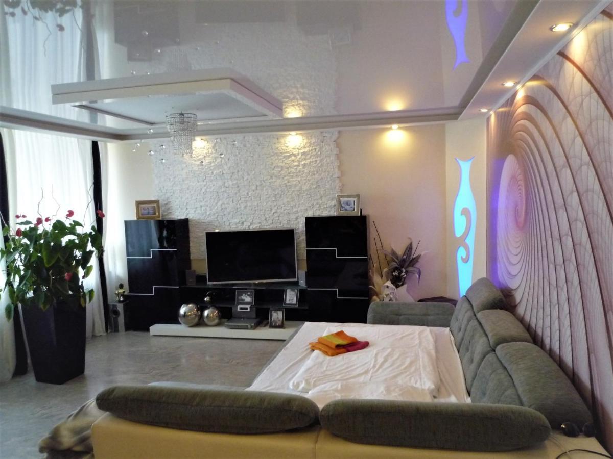 Private Apartment Laatzen City ฮันโนเวอร์ ภายนอก รูปภาพ
